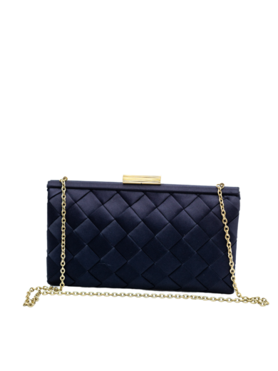 Large Scale Woven Clutch